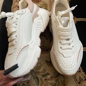 White Dolce & Gabbana Fashion Sneakers